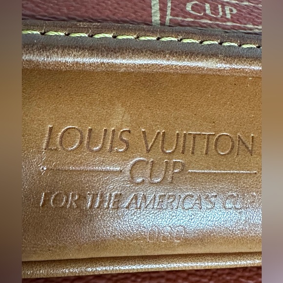 🔥🌟 AUTH 🌟🔥 Louis Vuitton 1994 Red  America Cup Calvi Messenger Crossbody bag - Picture 4 of 15